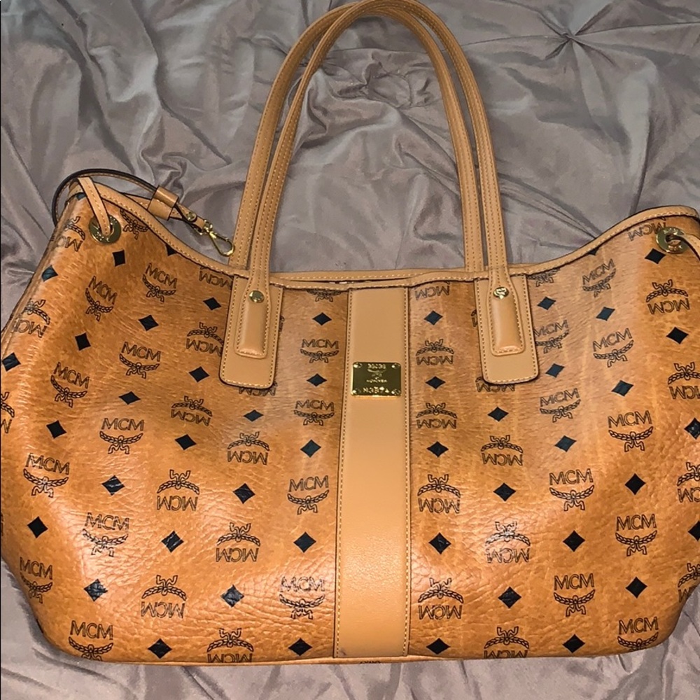 MCM medium tote